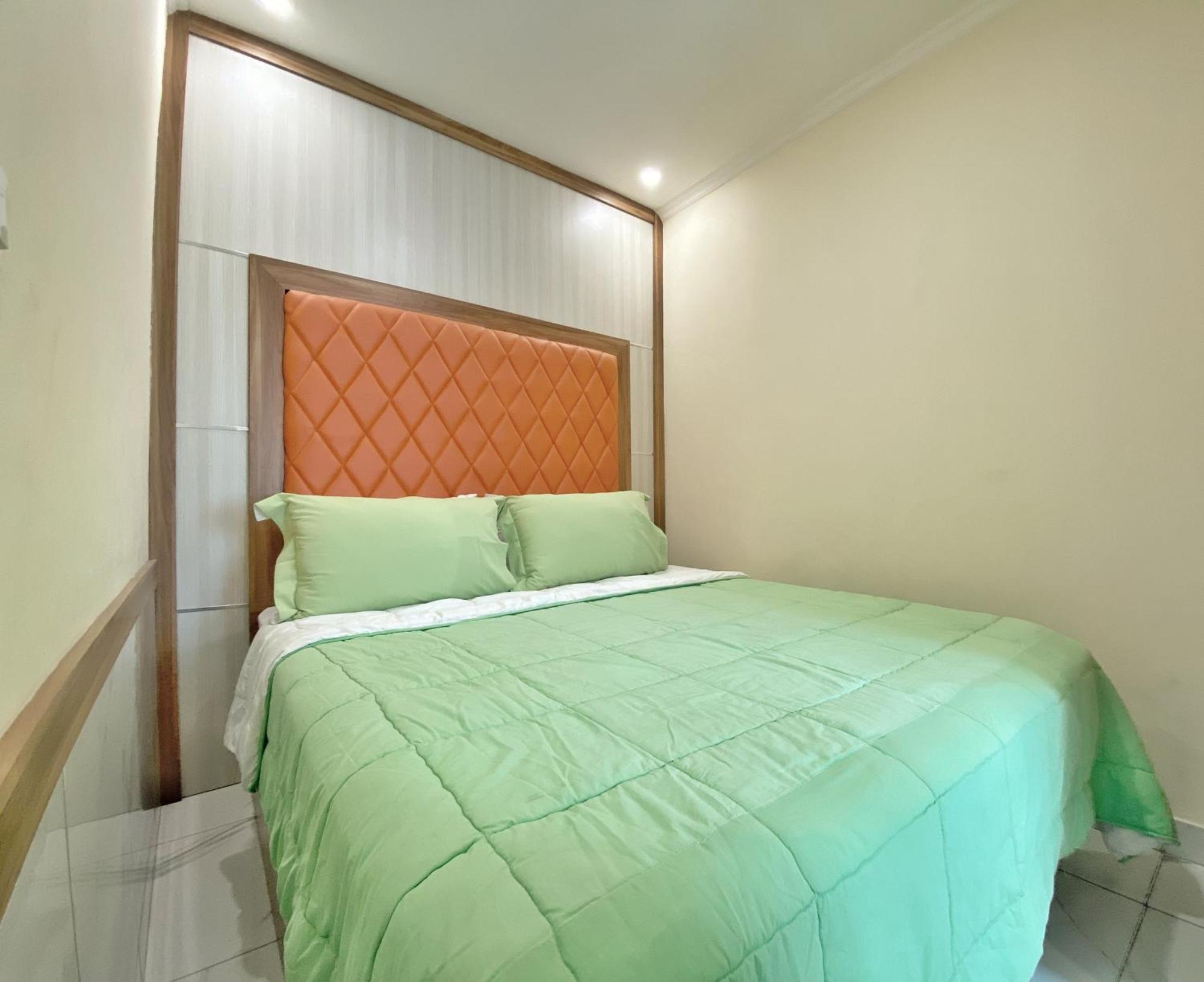 Ravarine Suite Apartment Jacarta Exterior foto