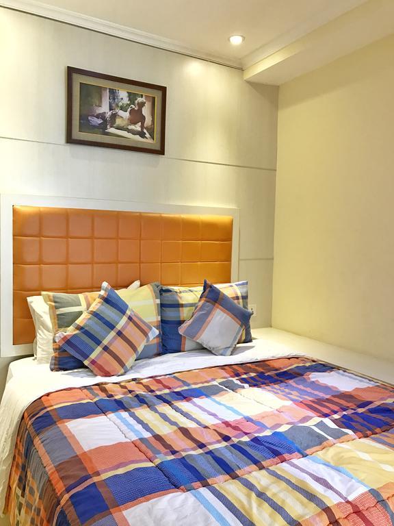 Ravarine Suite Apartment Jacarta Exterior foto
